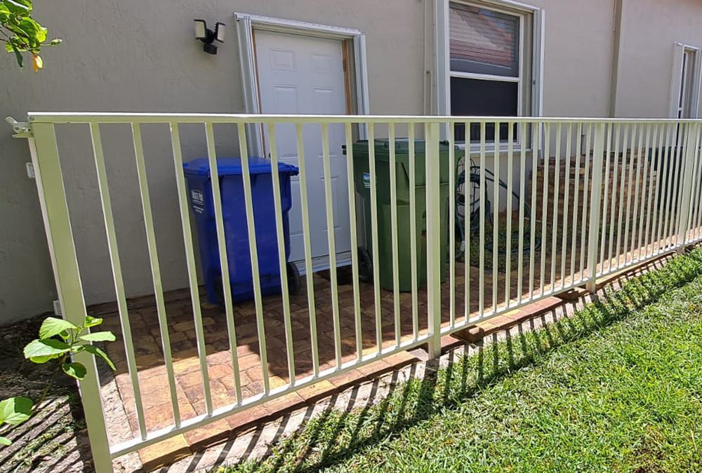 4′ White Mechanical Aluminum Fence w/ Foundation Inspection – Pembroke Pines, FL