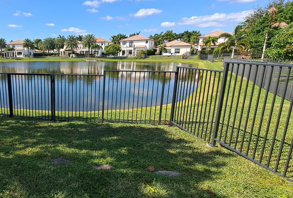 Mechanical Aluminum Fence – Pembroke Pines, FL