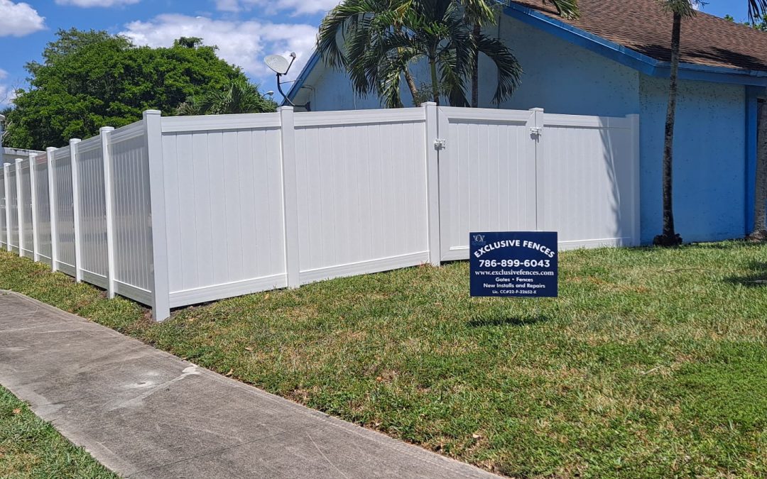 PVC/Vinyl Privacy Fence Installation – Lauderhill, FL