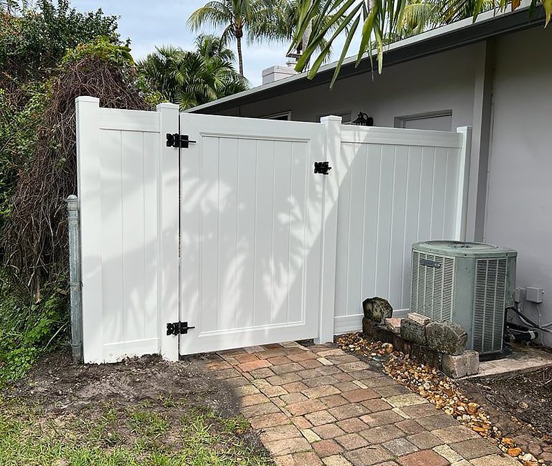 PVC Fence Installation – Vinyl Fence Installation – Double Drive Gate – Fence Installation – Exclusive Custom Fence & Repairs