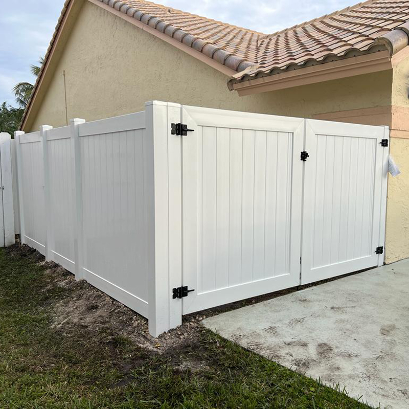 Vinyl Fence Installation PVC Fence Installation PVC Privacy Fence
