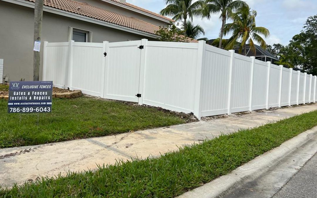 Vinyl Fence Installation – PVC Fence Installation – PVC Privacy Fence – Fence Installation – Pembroke Pines, FL Fence Installation