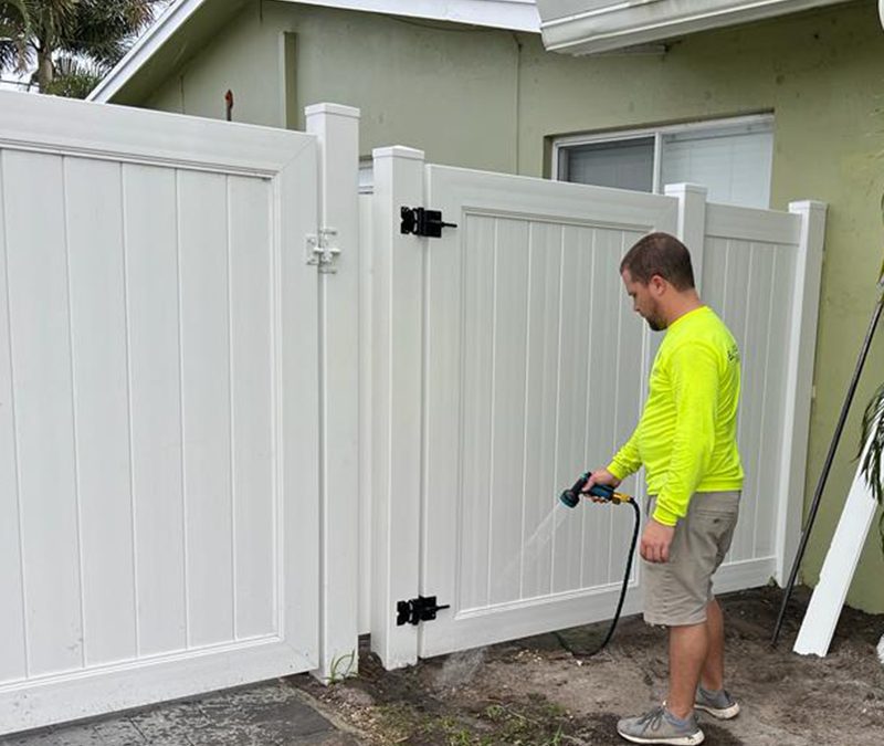 Vinyl Fence Installation – PVC Fence Installation – PVC Privacy Fence – Fence Installation – Pompano Beach, FL Fence Installation