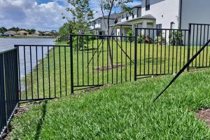 Mechanical Aluminum Fence