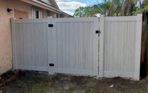 PVC Fence - PVC Fence Installation - PVC Privacy Fence - Residential Fence - Broward County Fence Installation
