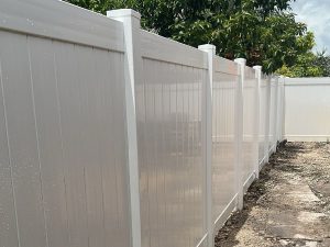 White Vinyl Privacy Fence in Plantation