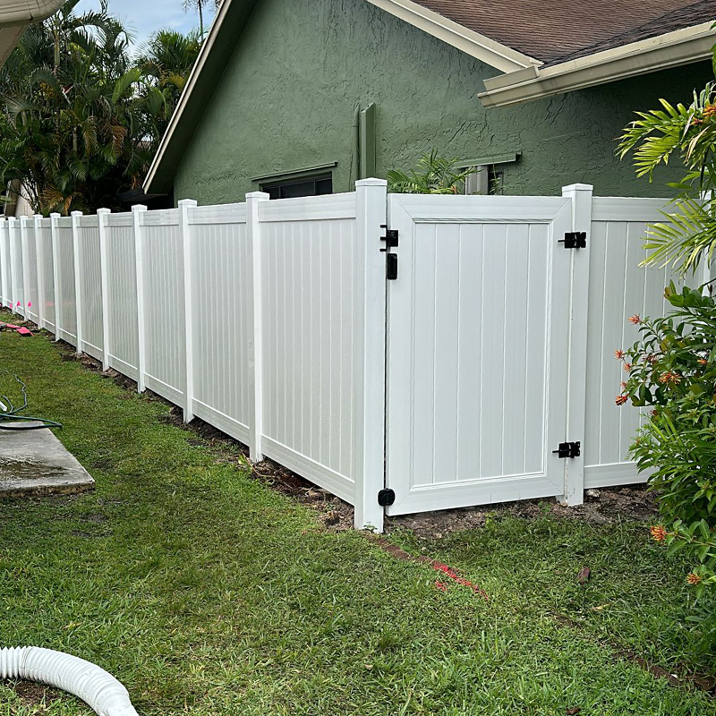 PVC Privacy Fence in Lauderhill